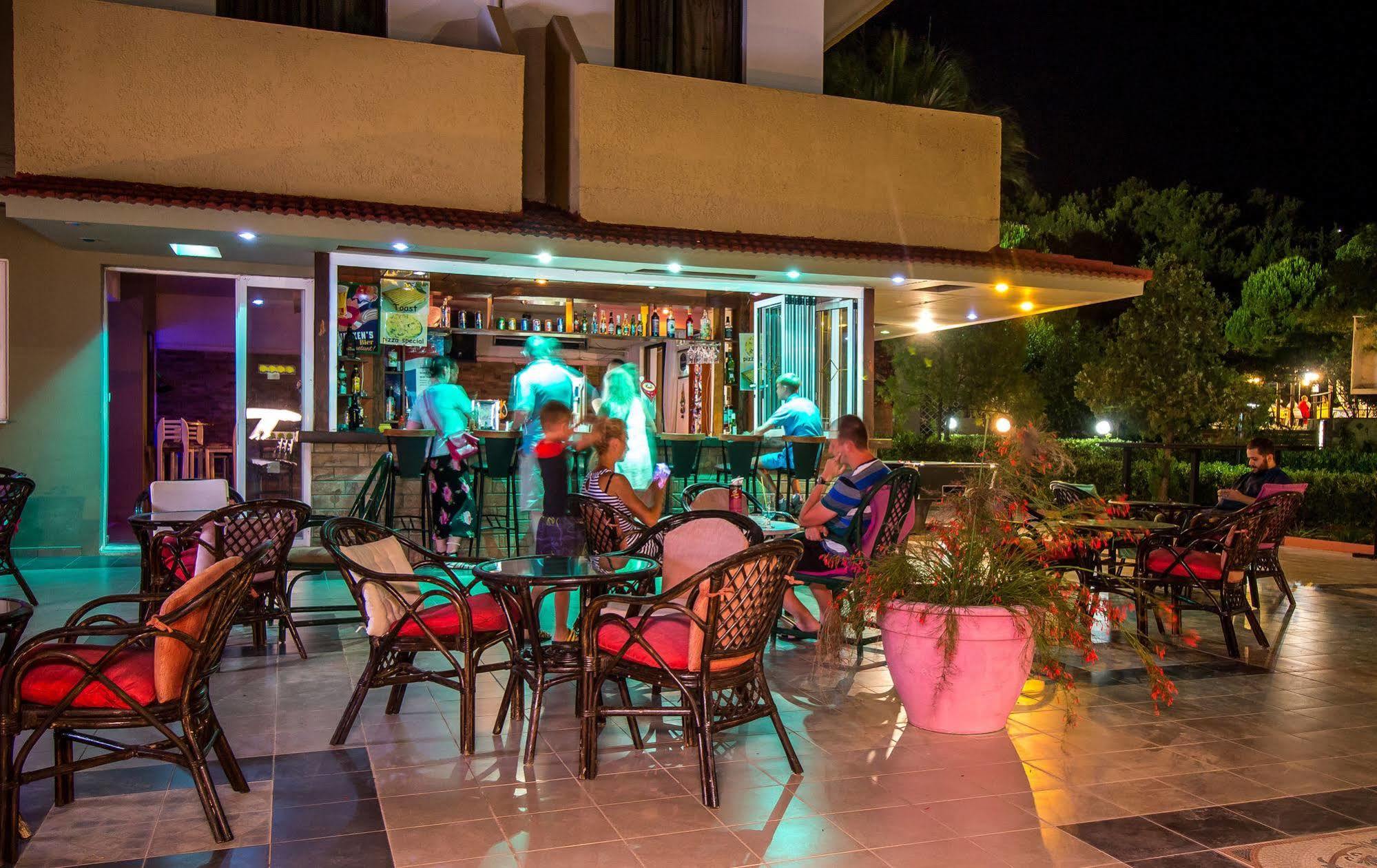 Achousa 3* Faliraki